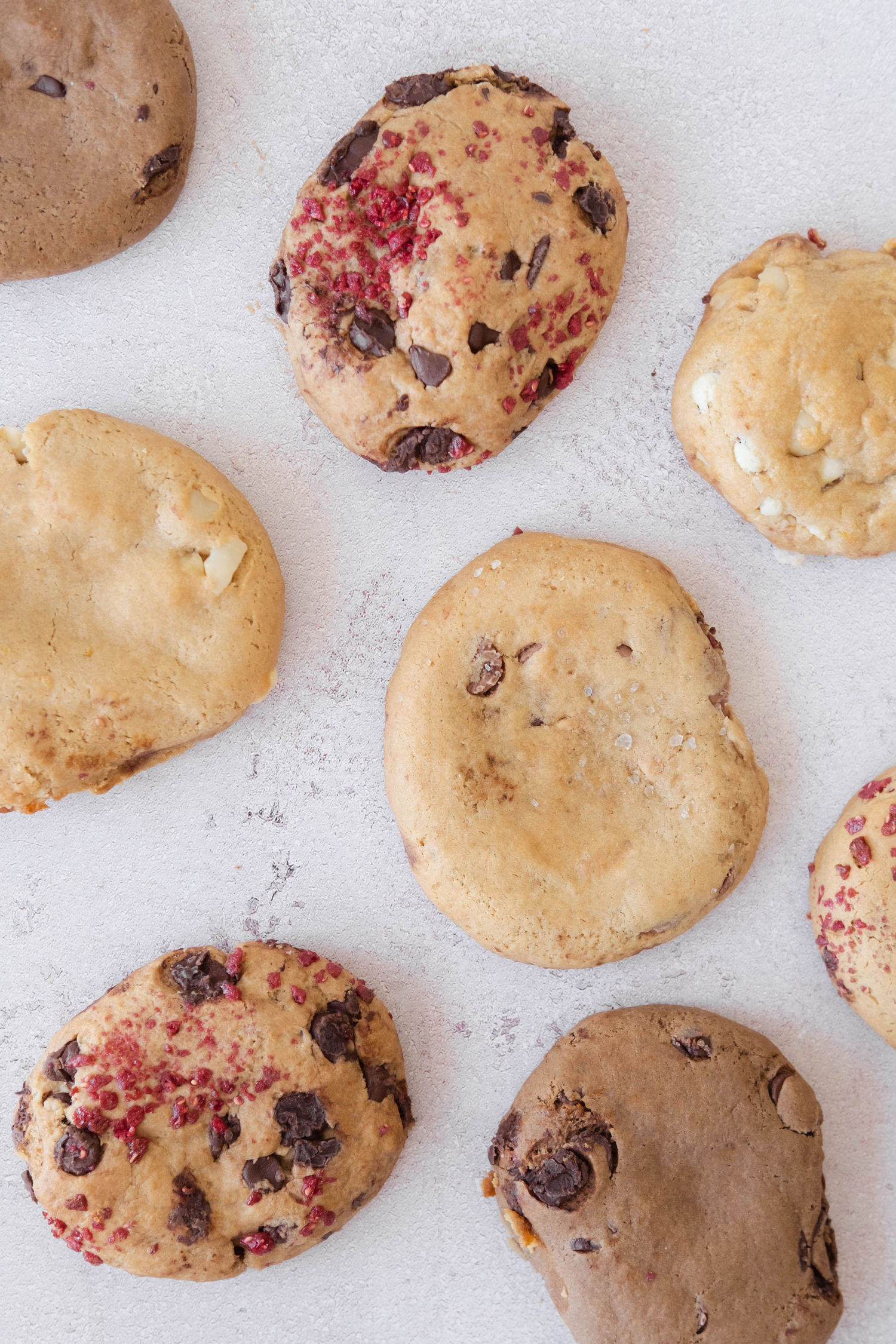 All cookies laid down flat